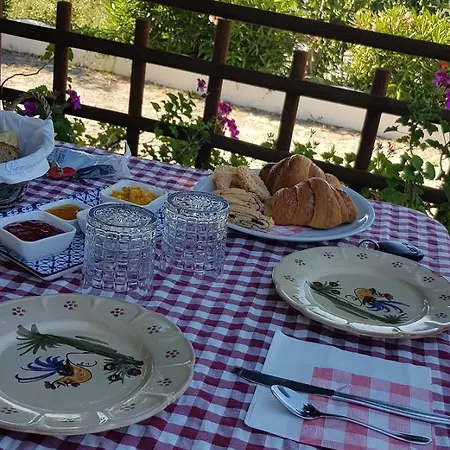 Bed & Breakfast La Scapola 4*