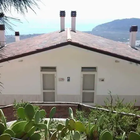 Bed & Breakfast La Scapola Mattinata