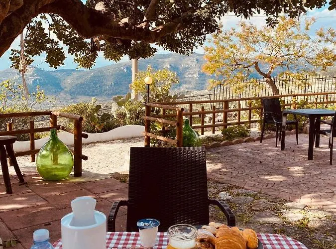 La Scapola Bed & Breakfast Mattinata