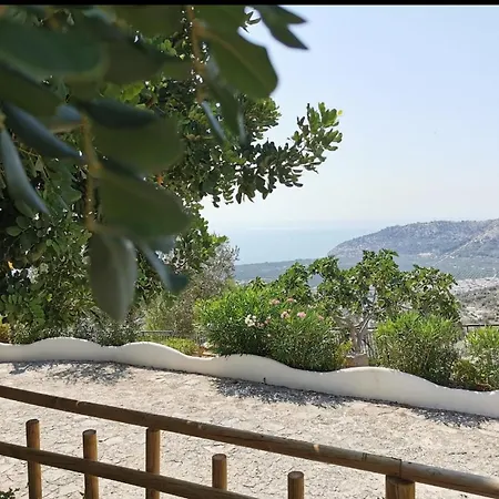 Bed & Breakfast La Scapola 4*