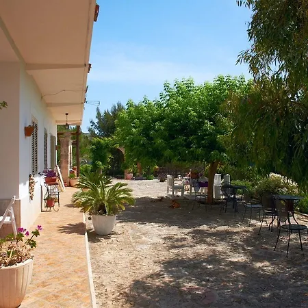 Bed & Breakfast La Scapola 4*