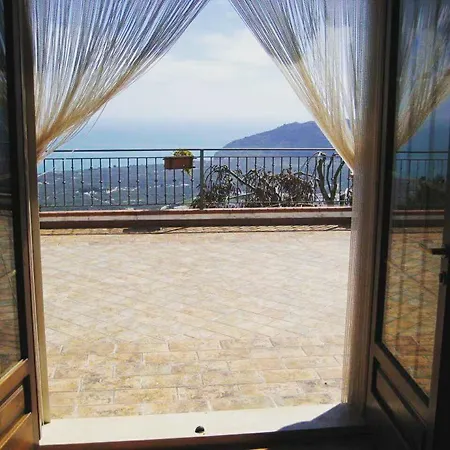 La Scapola Bed & Breakfast Mattinata