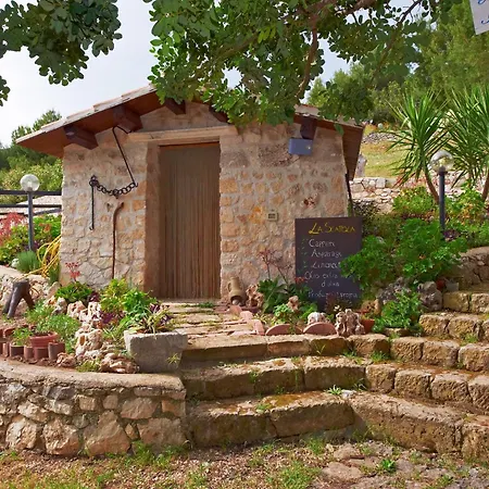 Bed & Breakfast La Scapola Mattinata