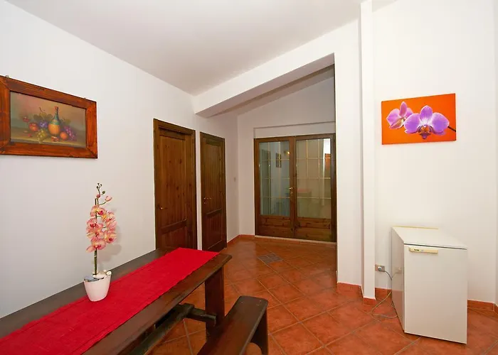 לינה וארוחת בוקר La Scapola מאטינאטה